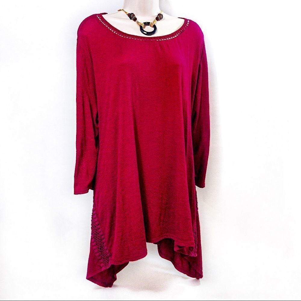Hannah Woman Burgundy Handkerchief Hem Top Sz 2X